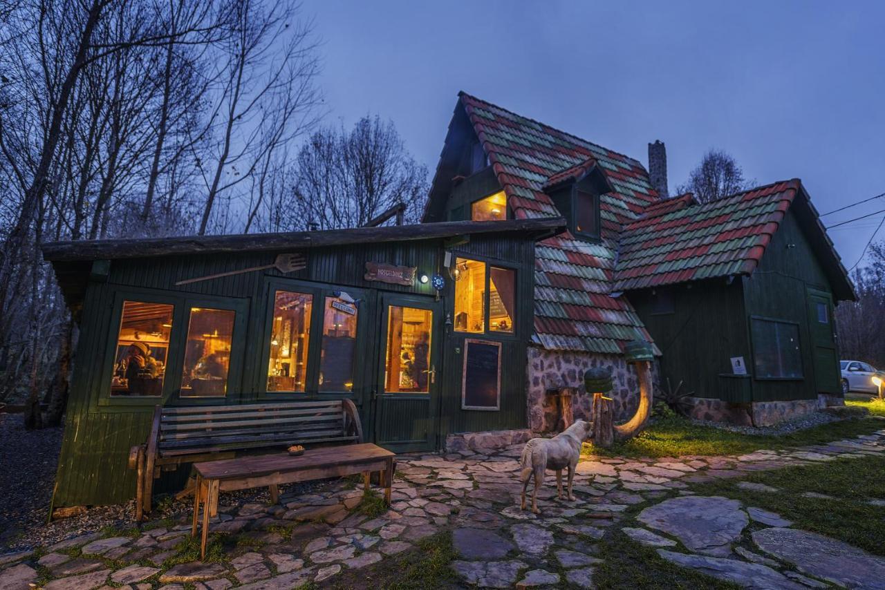 Hindiba Doga Evi Hotell Mengen Eksteriør bilde